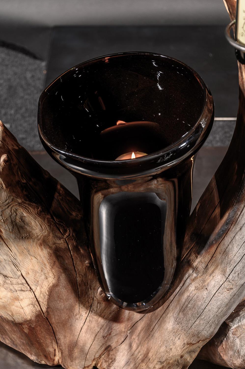 Weinpraesentation_Treibholz_Kunsthandwerk_Tirol_Wein_Kristallglas_3